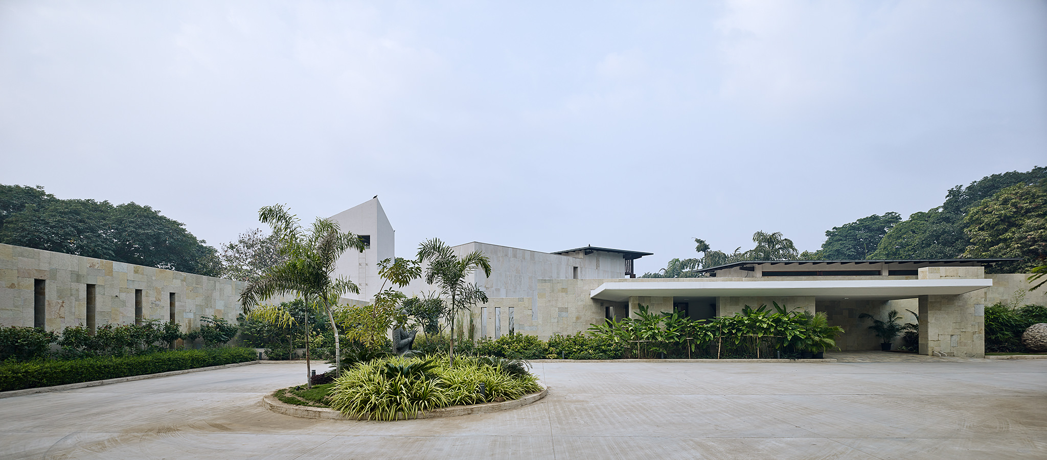 E17621 Alpa 060555p SCREEN